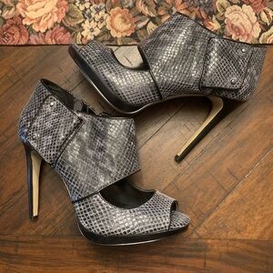 Calvin Klein heels, size 8, NWOT